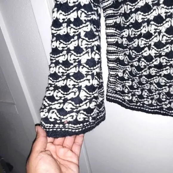 Freeway NWT Navy & White Knit Sweater Top Size Small - Picture 4 of 5